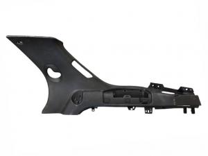 Բեռնախցիկի աջ հենասյան վրադիր Land Rover LR104111