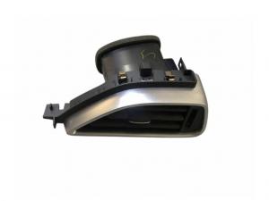 Правый воздуховод торпедо Jaguar T4A12747