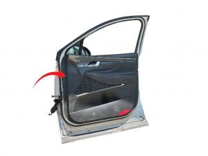 Առջևի աջ դռան երեսպատվածք Hyundai 82308CL160NUT