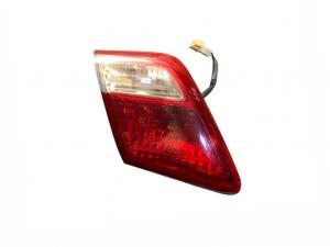 Բեռնախցիկի ծածկոցի ձախ կանգլապտեր Toyota 8159006120