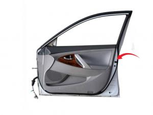 Առջևի աջ դռան փական Toyota 6931106050